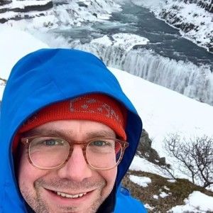 Meet your Posher, Kee